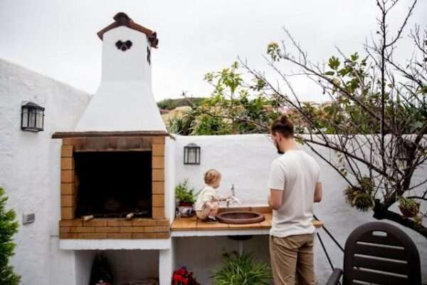 outdoor-kitchen