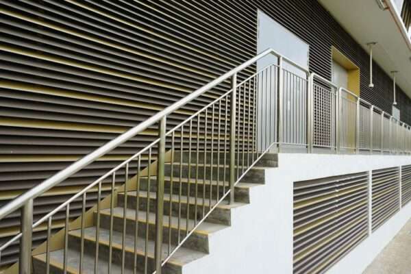 staircase railing manufacturer