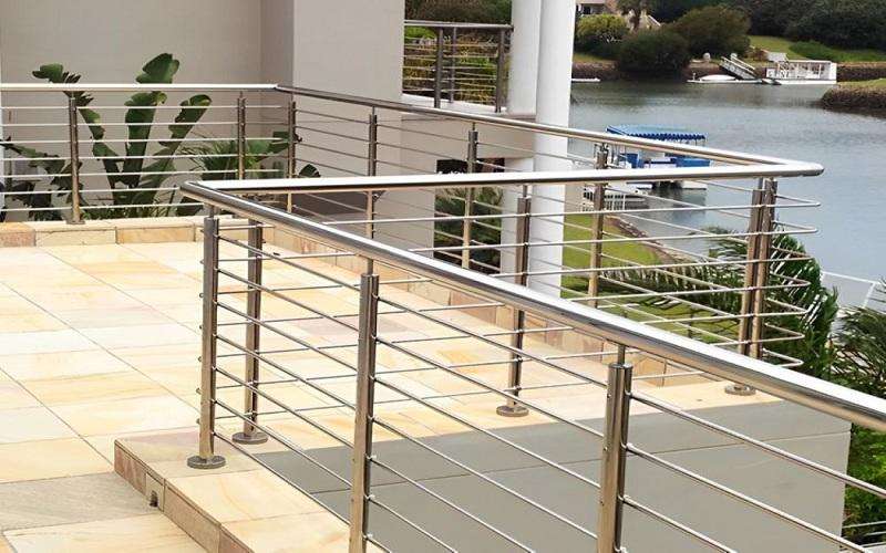 steel railing manufacturers